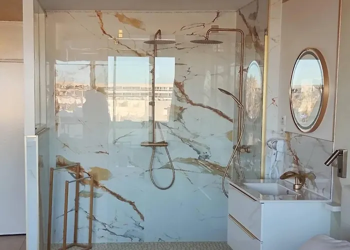 MEDUSE - Studio Héliopolis C 29 - Luxe - 2 personnes *